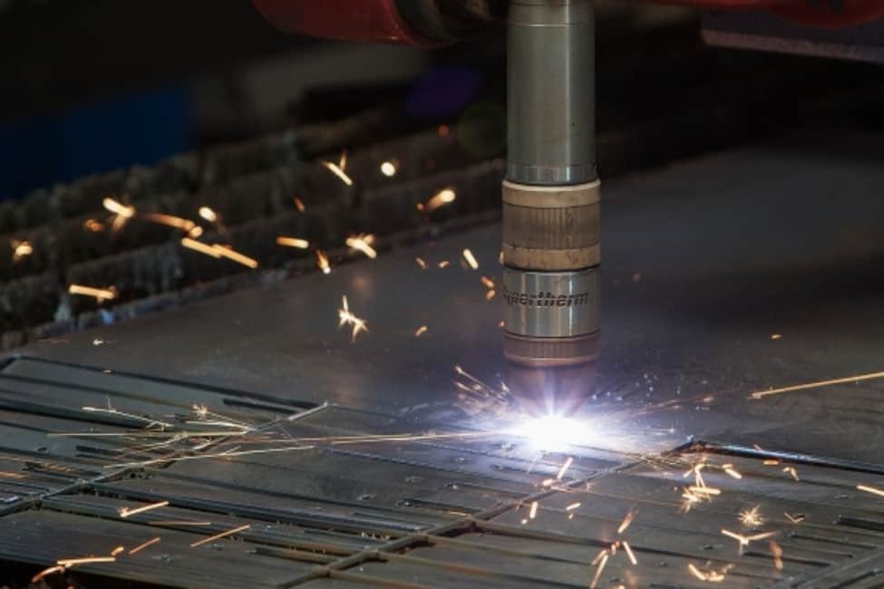 figure 3 what machines are used to cut stainless steel