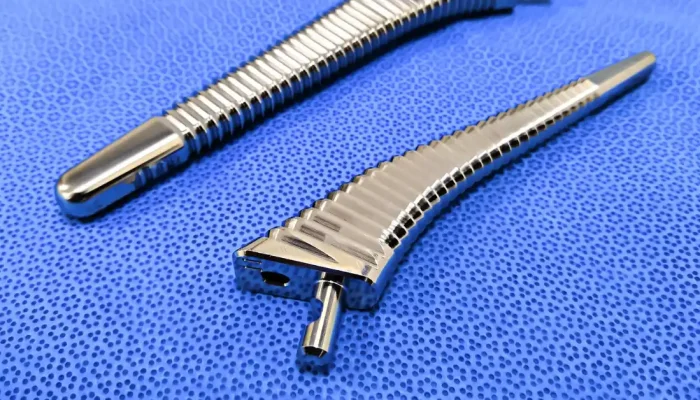 parti di precisione mediche sostituzione articolare 2