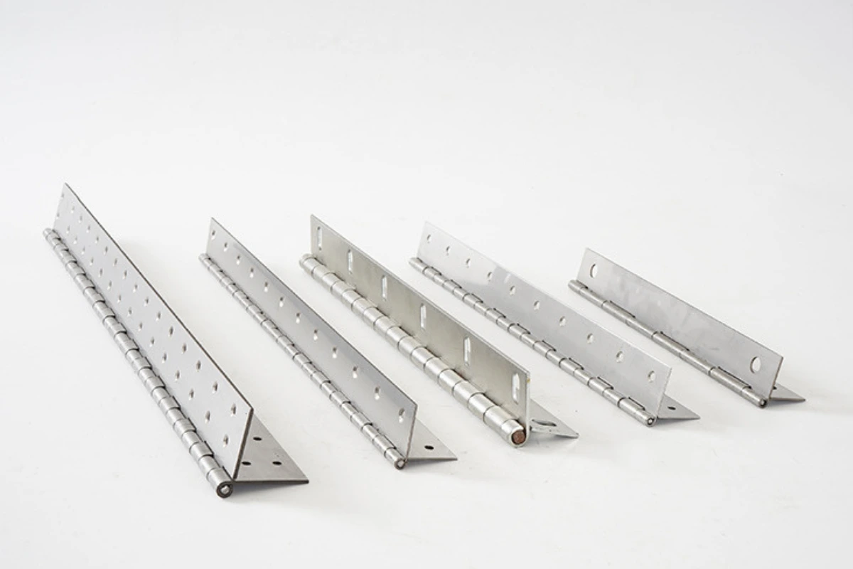 dimensions des charnières de piano
