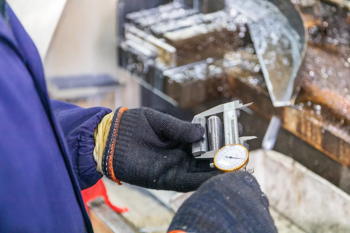 inspection of cnc turning bullet hinge