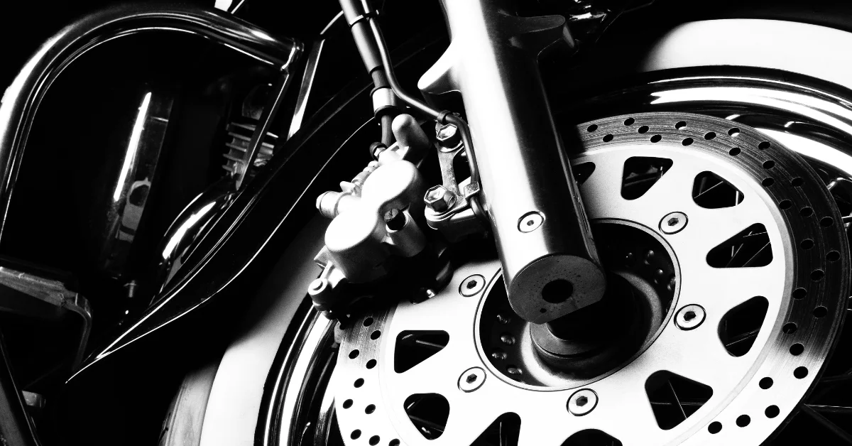 Forja de piezas de motocicleta bg