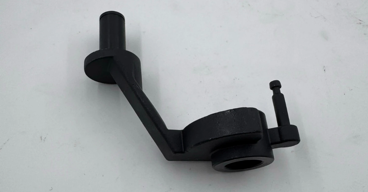 Poignée en métal moulé pour sports motorisés