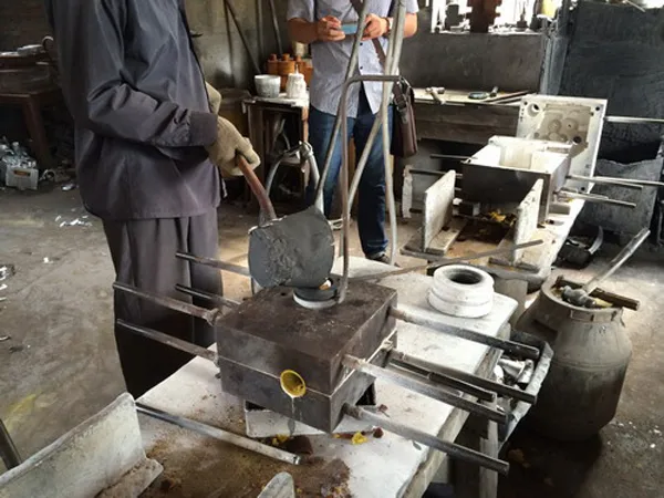 permanent mold casting factory