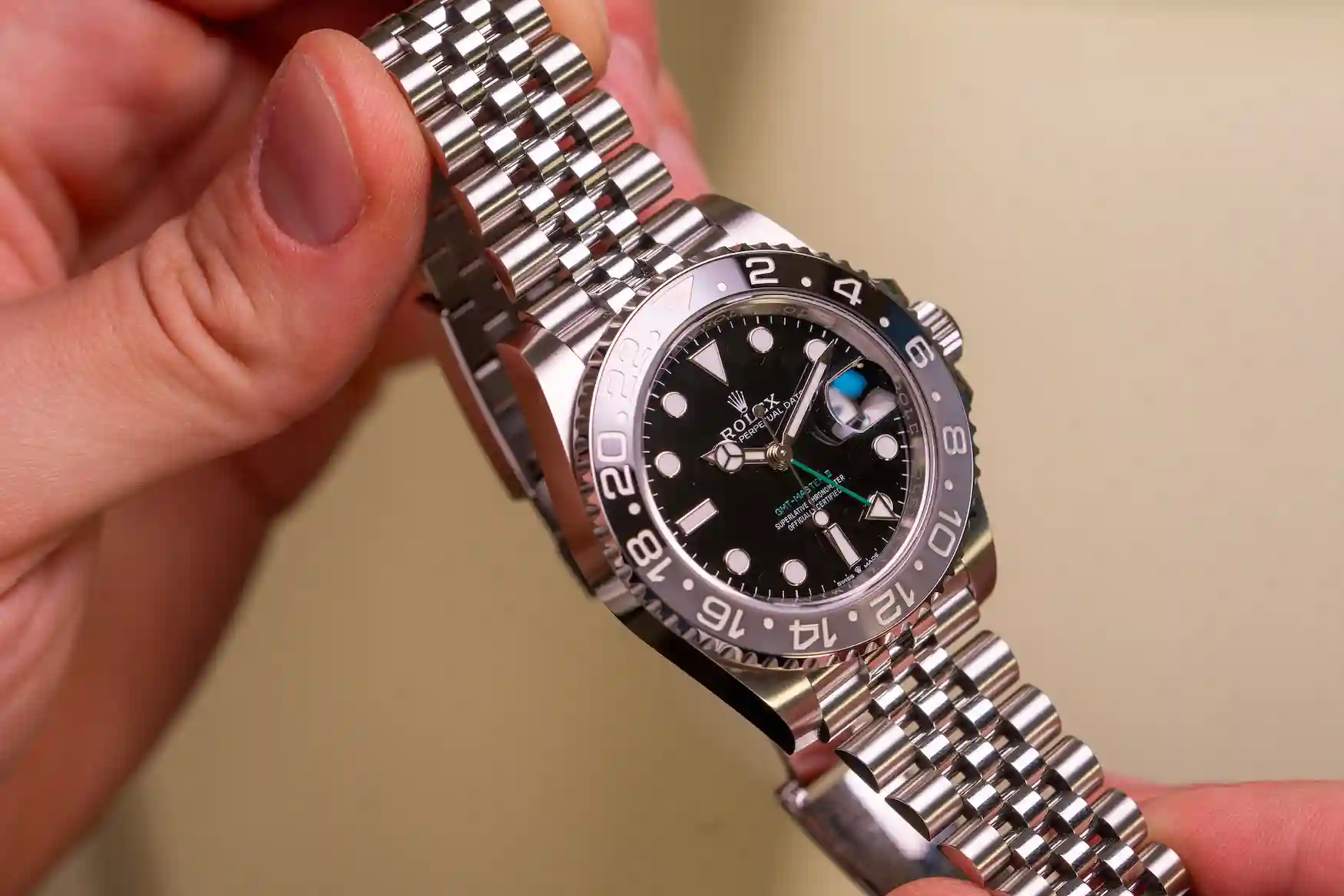 904l stainless steel watch