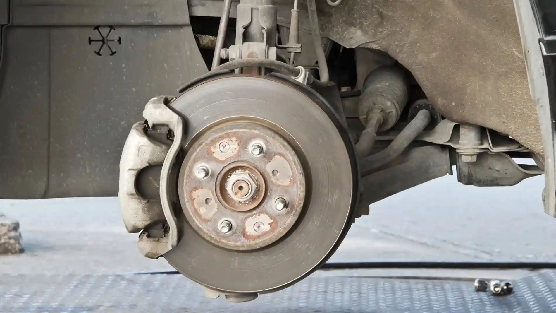 car suspension wheel hub and bearings