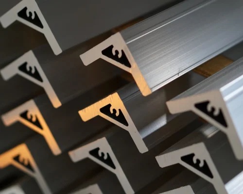 المواد الألومنيوم الرئيسية bg