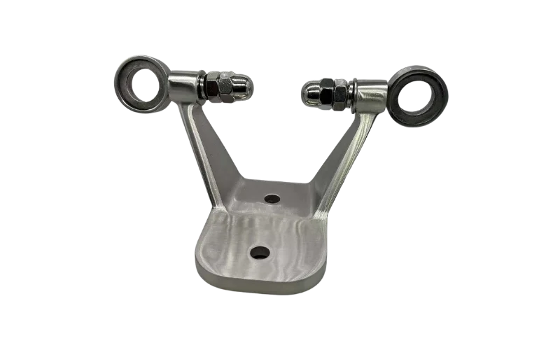 fin mount spider fitting