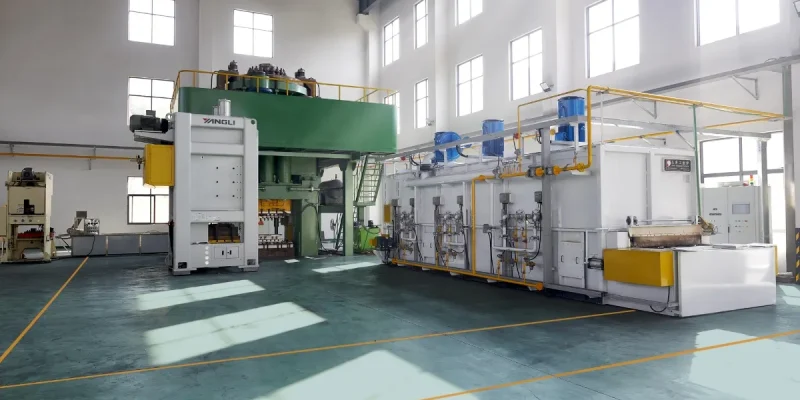 attrezzatura per forgiatura 1