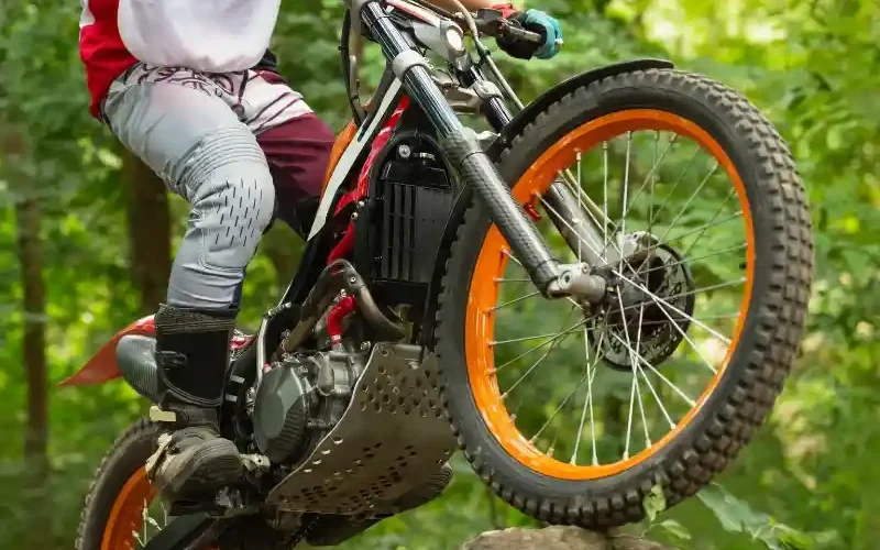 racing motorcycle industry